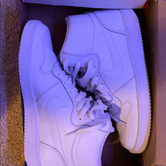 Nike Shoes - High top all white Nike shoes